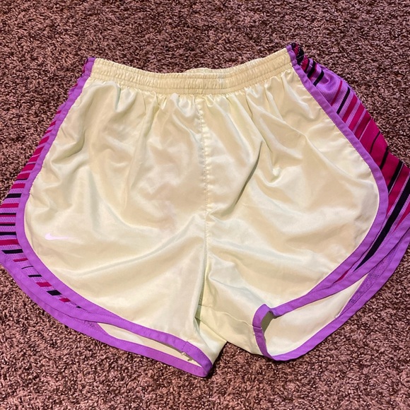 Nike shorts - Picture 1 of 1